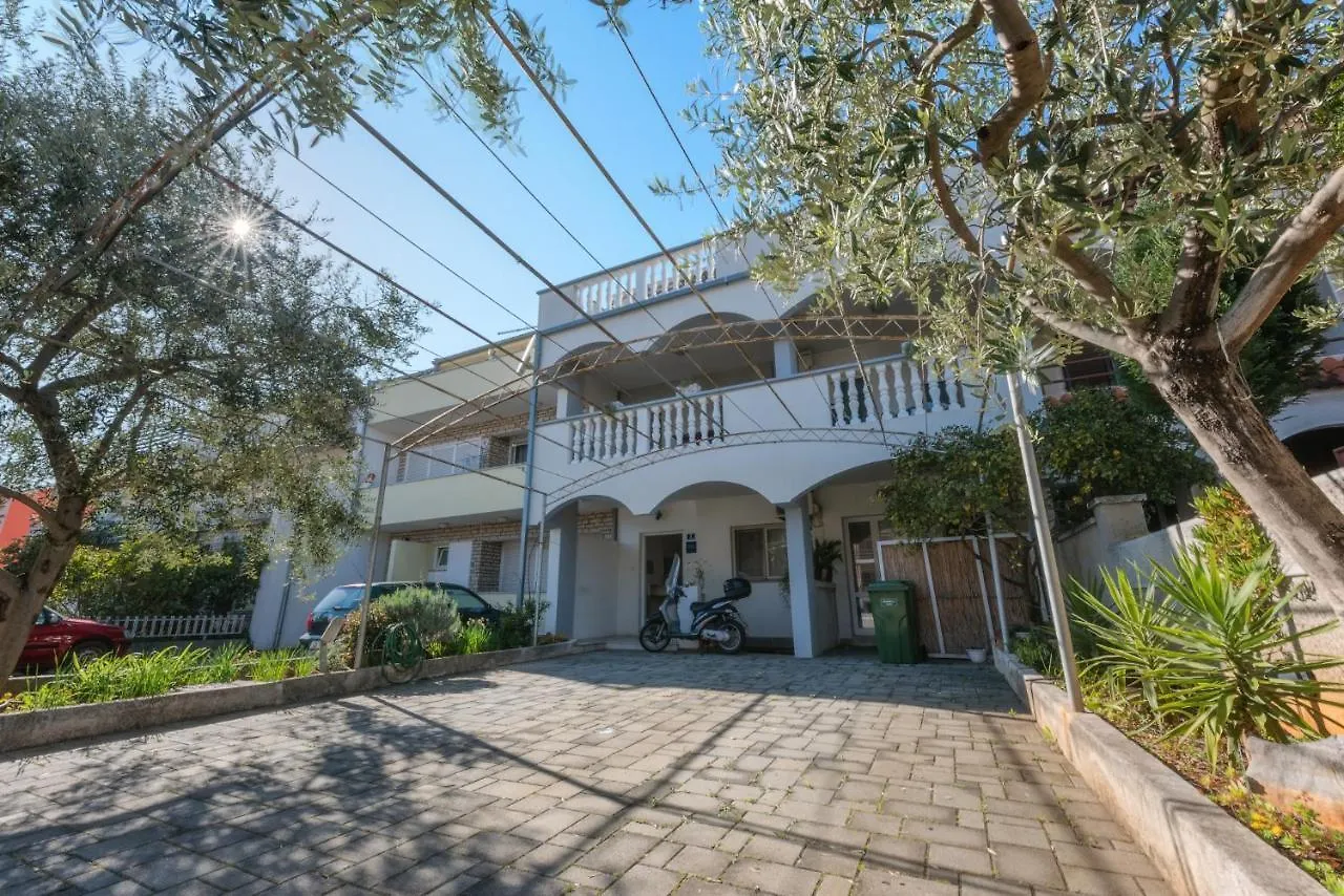 Perica Apartment And Perica Room With Separate Entrance Zadar