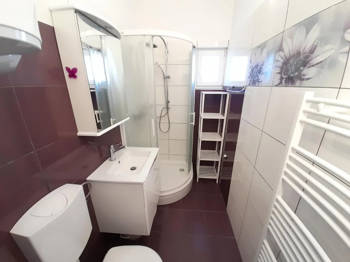 Perica Apartment And Perica Room With Separate Entrance Zadar
