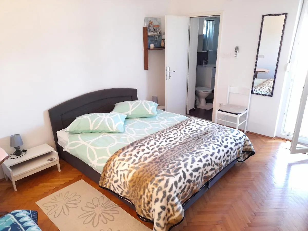 Perica Apartment And Perica Room With Separate Entrance Zadar
