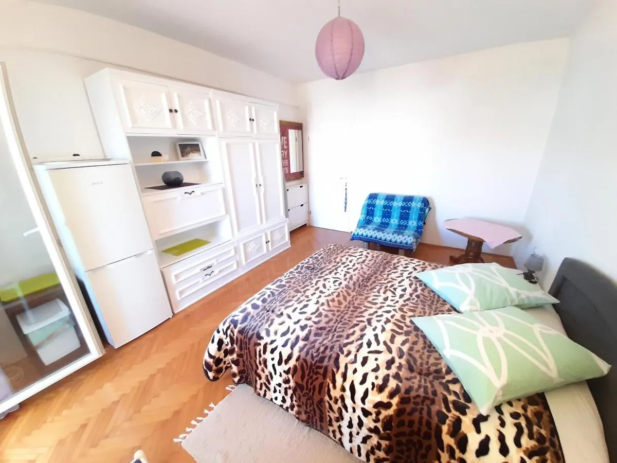 Perica Apartment And Perica Room With Separate Entrance Zadar Chorwacja