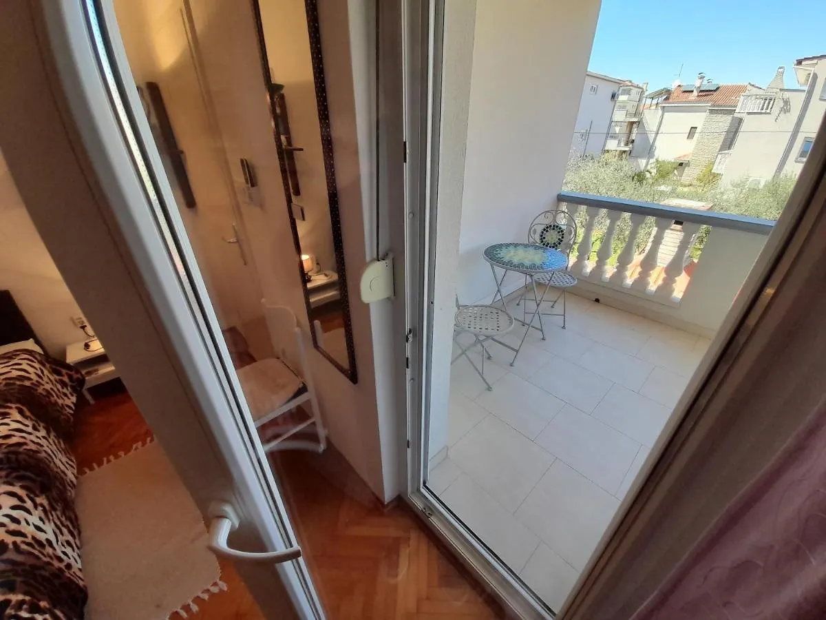Perica Apartment And Perica Room With Separate Entrance Zadar