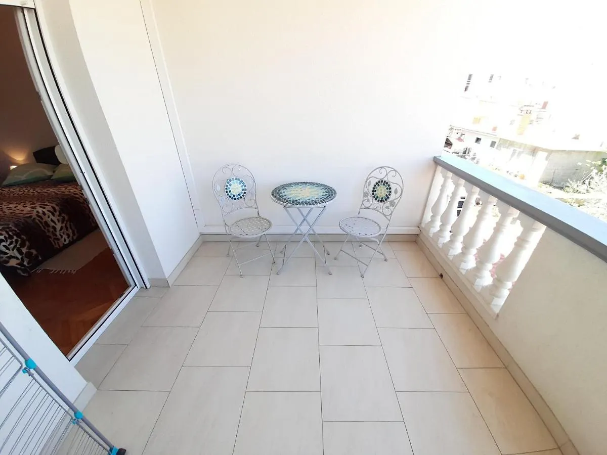 Perica Apartment And Perica Room With Separate Entrance Zadar Chorwacja