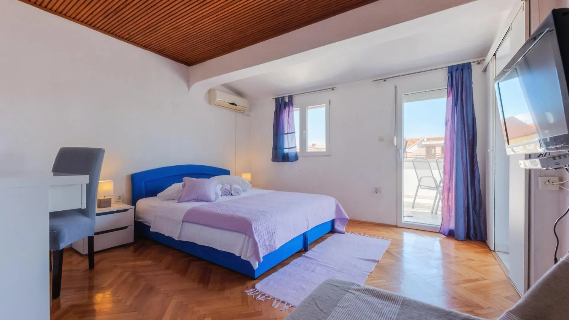 Perica Apartment And Perica Room With Separate Entrance Zadar