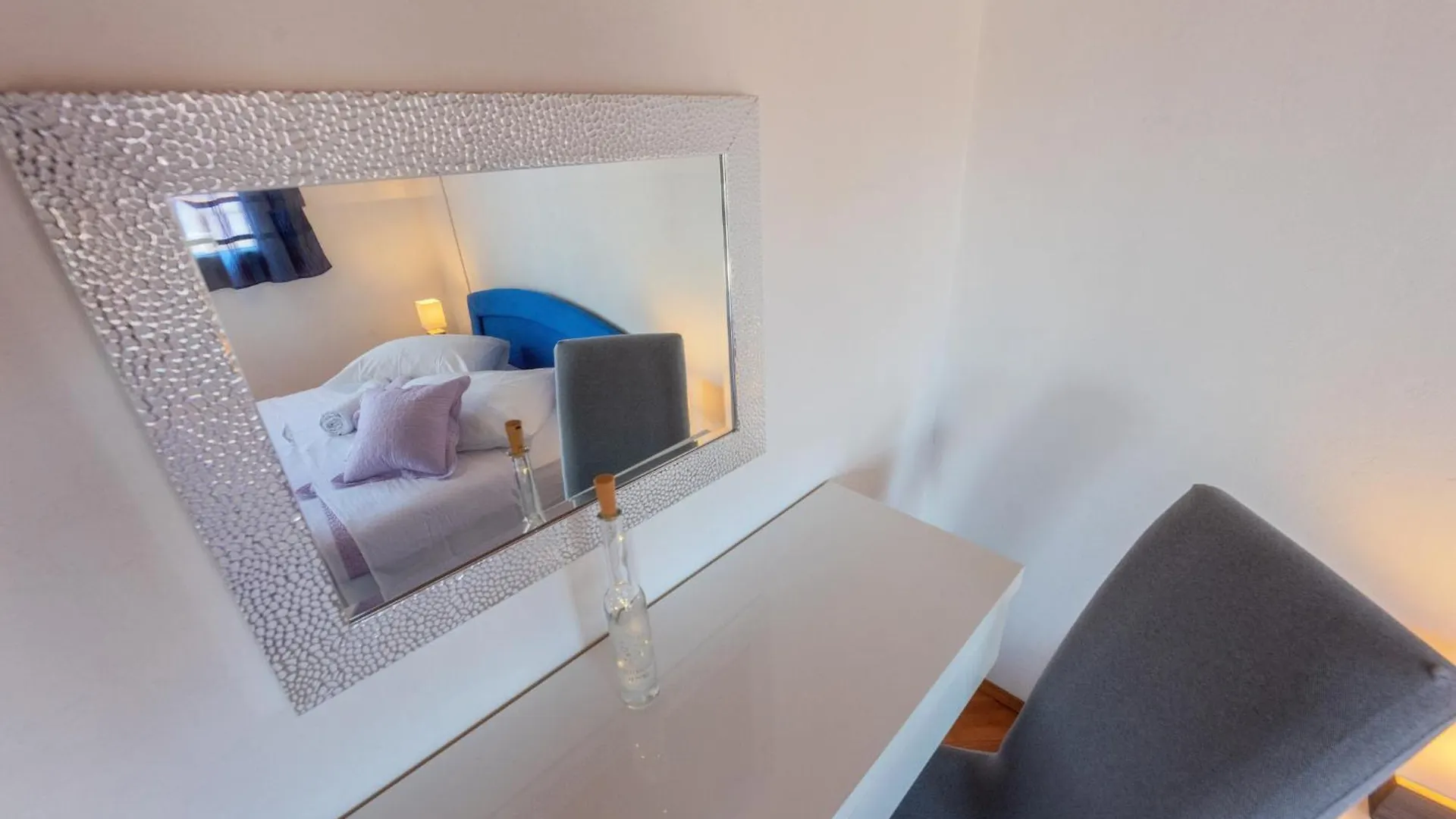 Perica Apartment And Perica Room With Separate Entrance Zadar Chorwacja