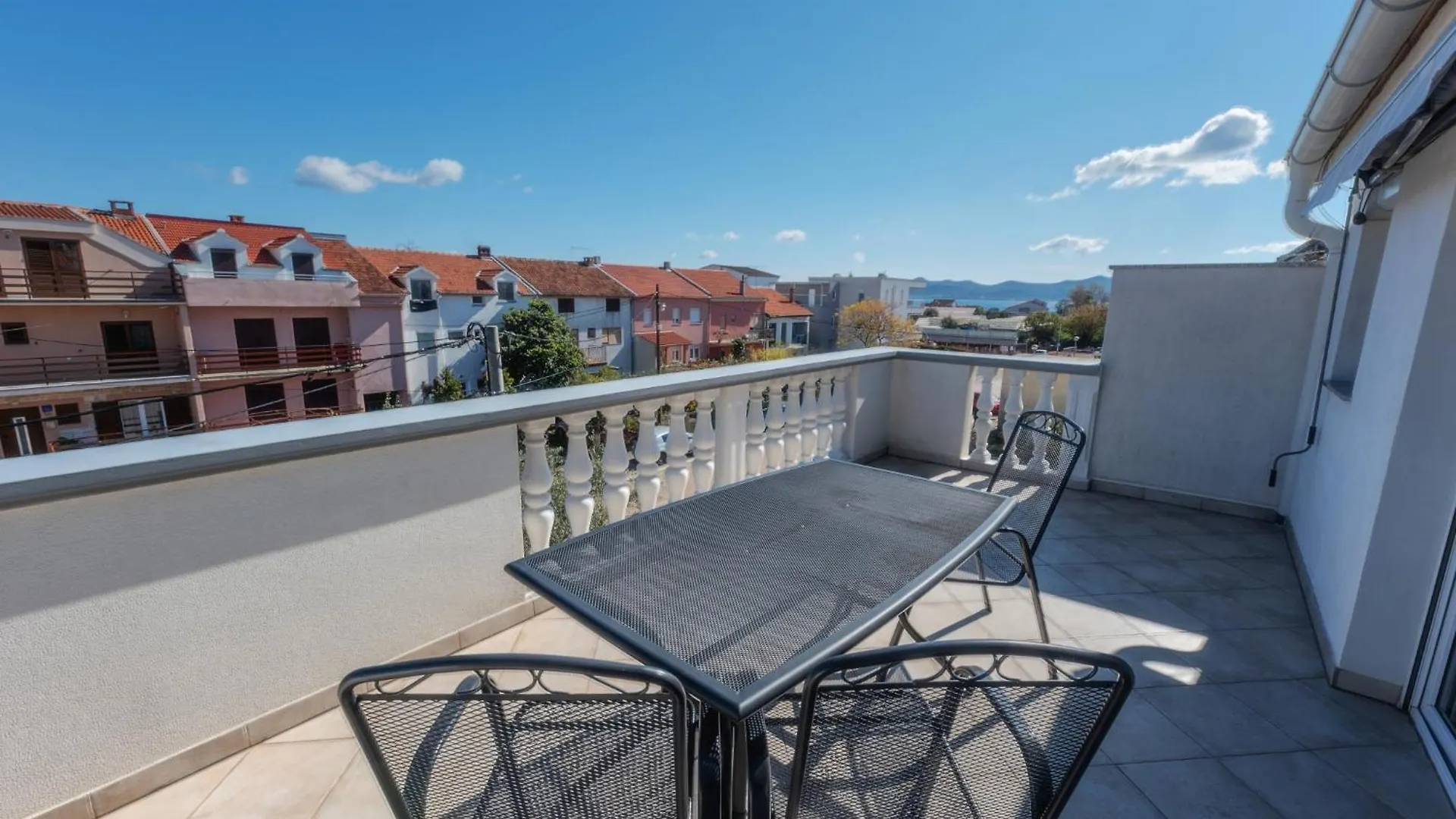 Perica Apartment And Perica Room With Separate Entrance Zadar