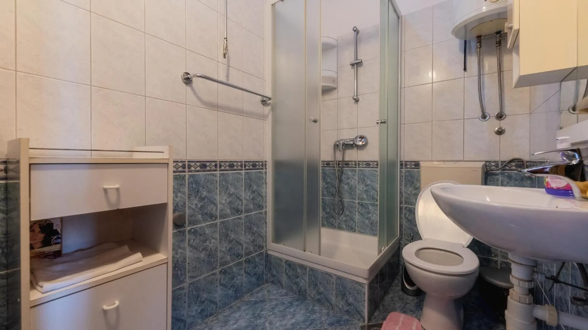 Perica Apartment And Perica Room With Separate Entrance Zadar 0*,