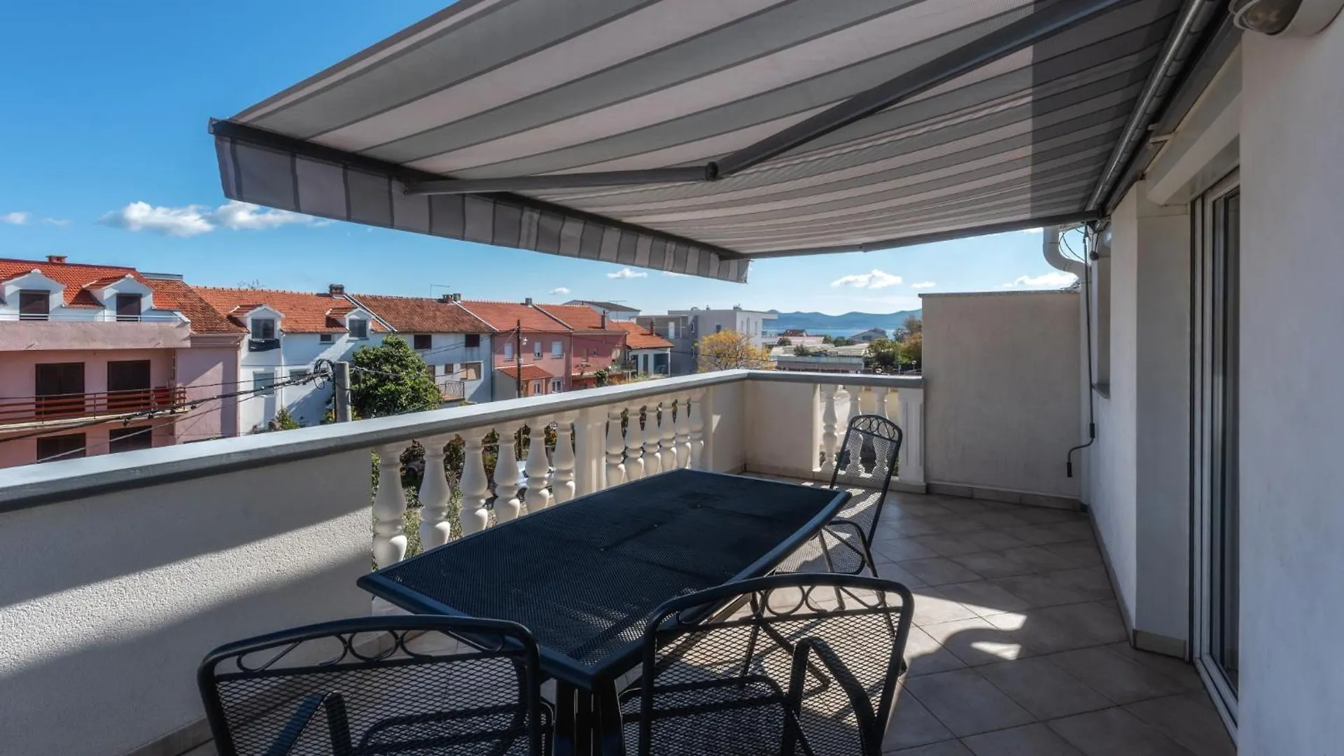 Perica Apartment And Perica Room With Separate Entrance Zadar