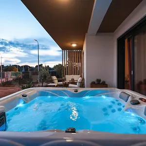 Luma Luxury With Jacuzzi Zadar