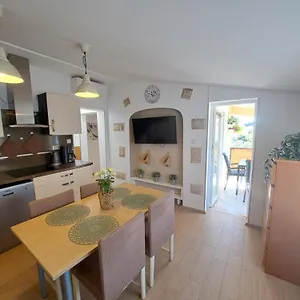Sweet Lustig Apartament Pula