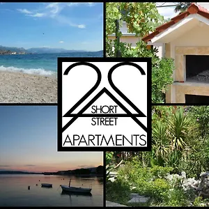 Short Street Apartament Kaštela